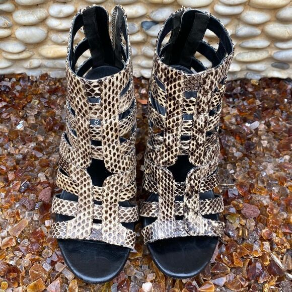 Michael Kors Brown Genuine Snakeskin Stiletto Heel Back Zip Sandles. Sz 37 VGUC! - Picture 2 of 8